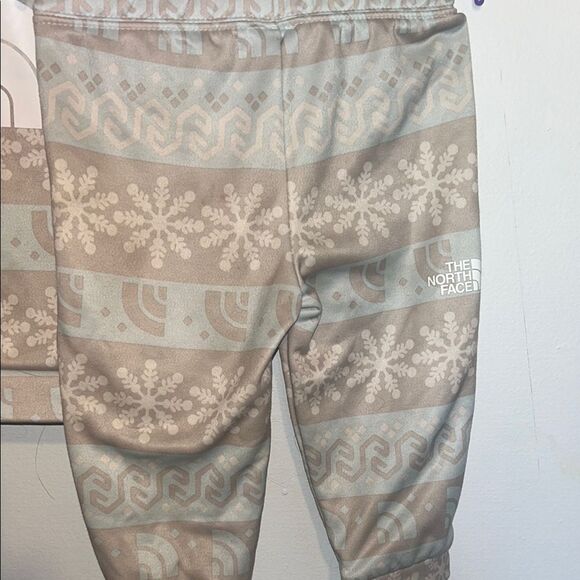 🖤2/$25 The North Face Kids' Winter Set in Gray and White - Picture 6 of 7